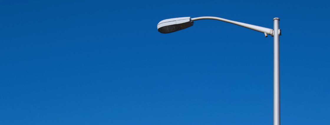 limpieza de columnas de fibra de vidrio